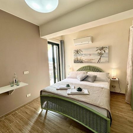 Amuka B&B Santo Stefano di Camastra Exterior photo